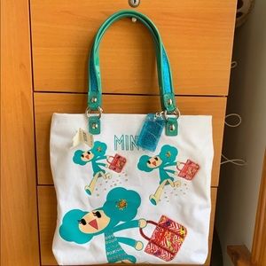 Limited edition coach poppy minty tote